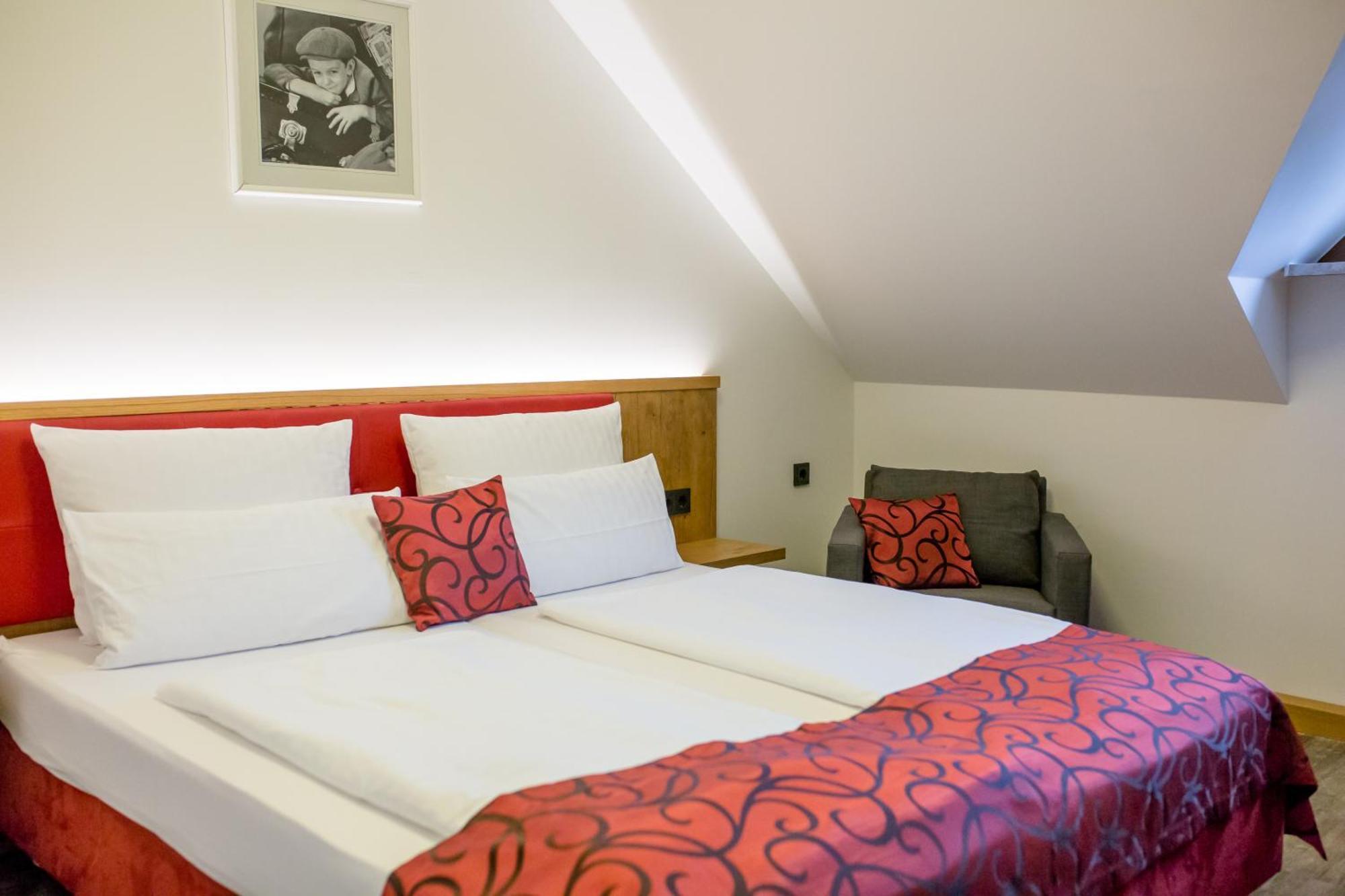 Landhotel Zum Baggernpuhl Wachow Экстерьер фото