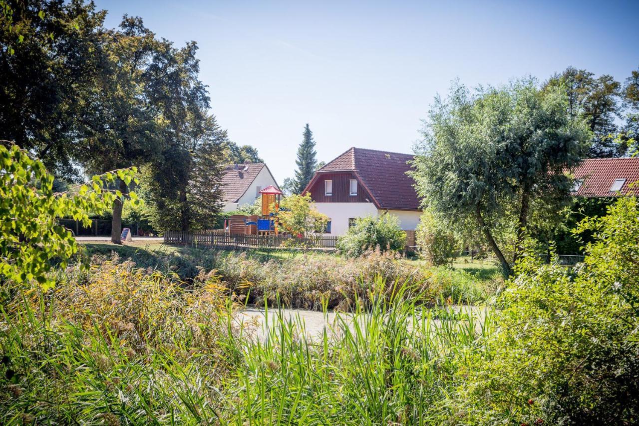 Landhotel Zum Baggernpuhl Wachow Экстерьер фото